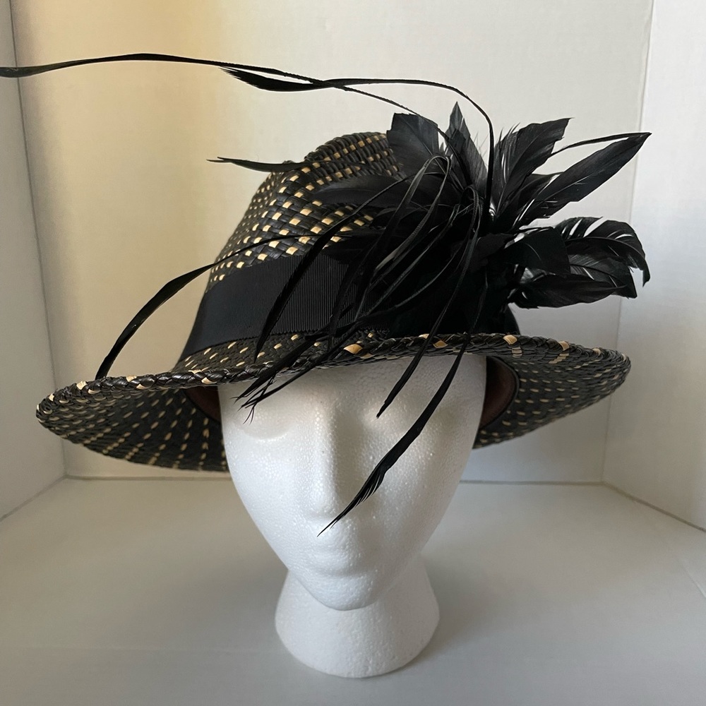 Misa Harada Hand Woven Fedora Hat Black Band and Flower Women's Size 7&1/8 58cm